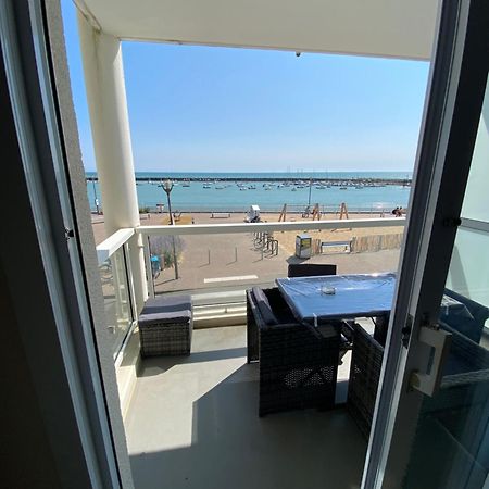Appartement Vue Sur Mer Et Le Port Jard-sur-Mer Exterior foto