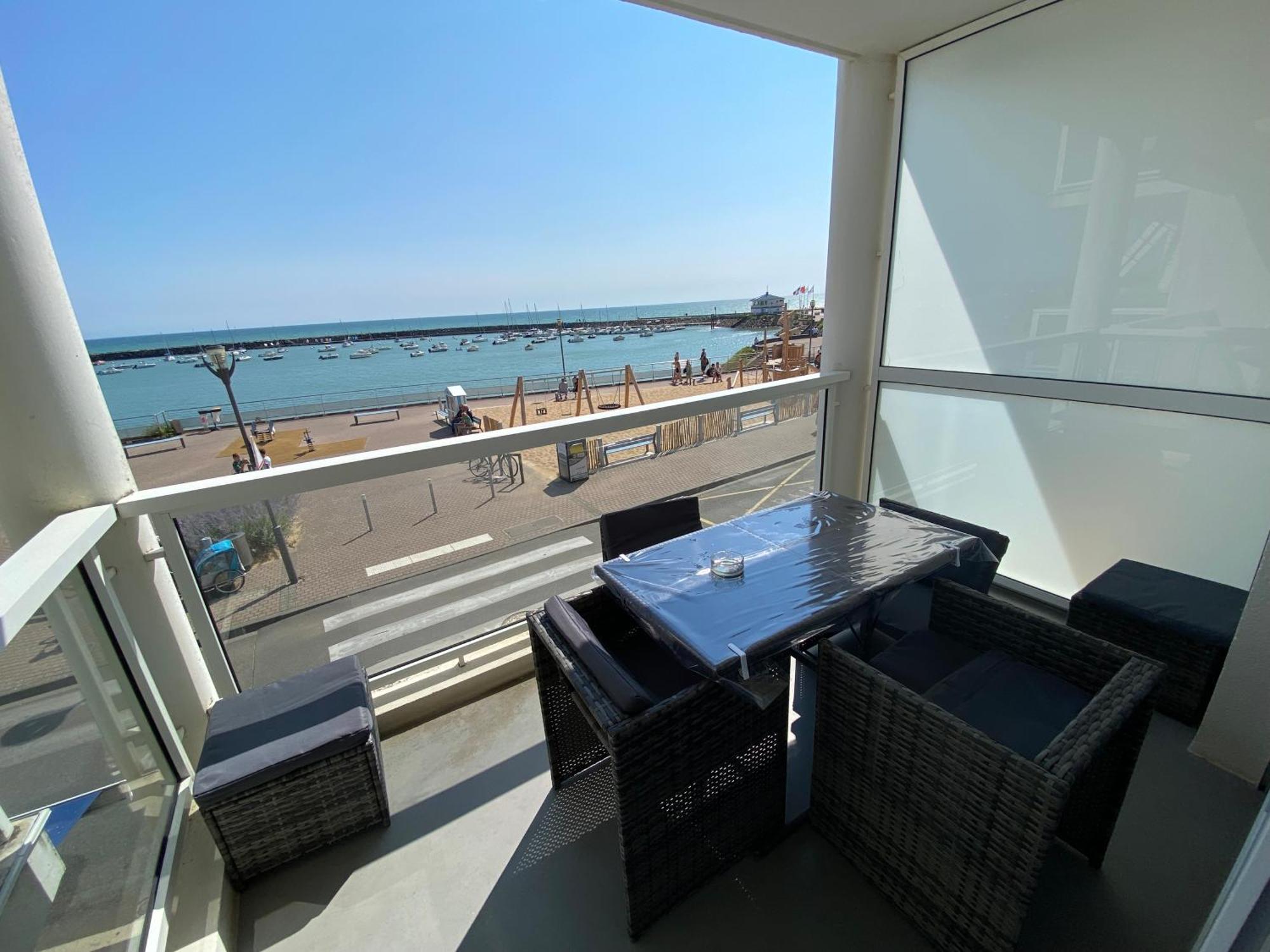 Appartement Vue Sur Mer Et Le Port Jard-sur-Mer Exterior foto